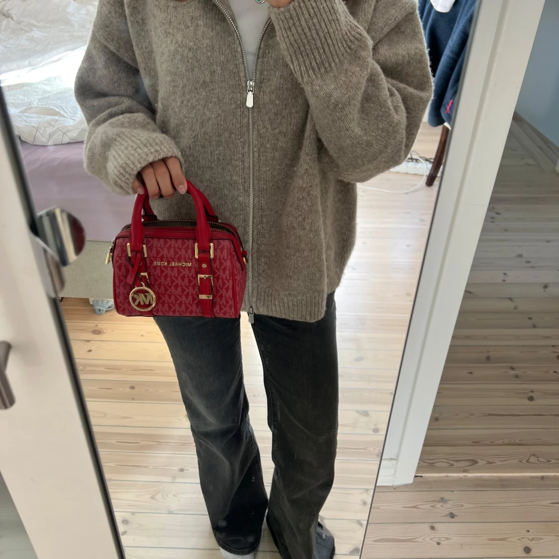 Röd Michael Kors handväska