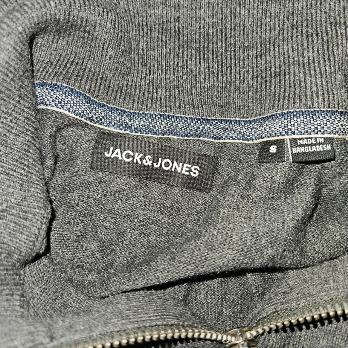 Mörkgrå half zip-tröja Jack & Jones - 1