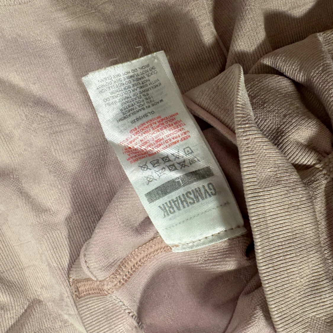 Ljusrosa Gymshark shorts  - 1