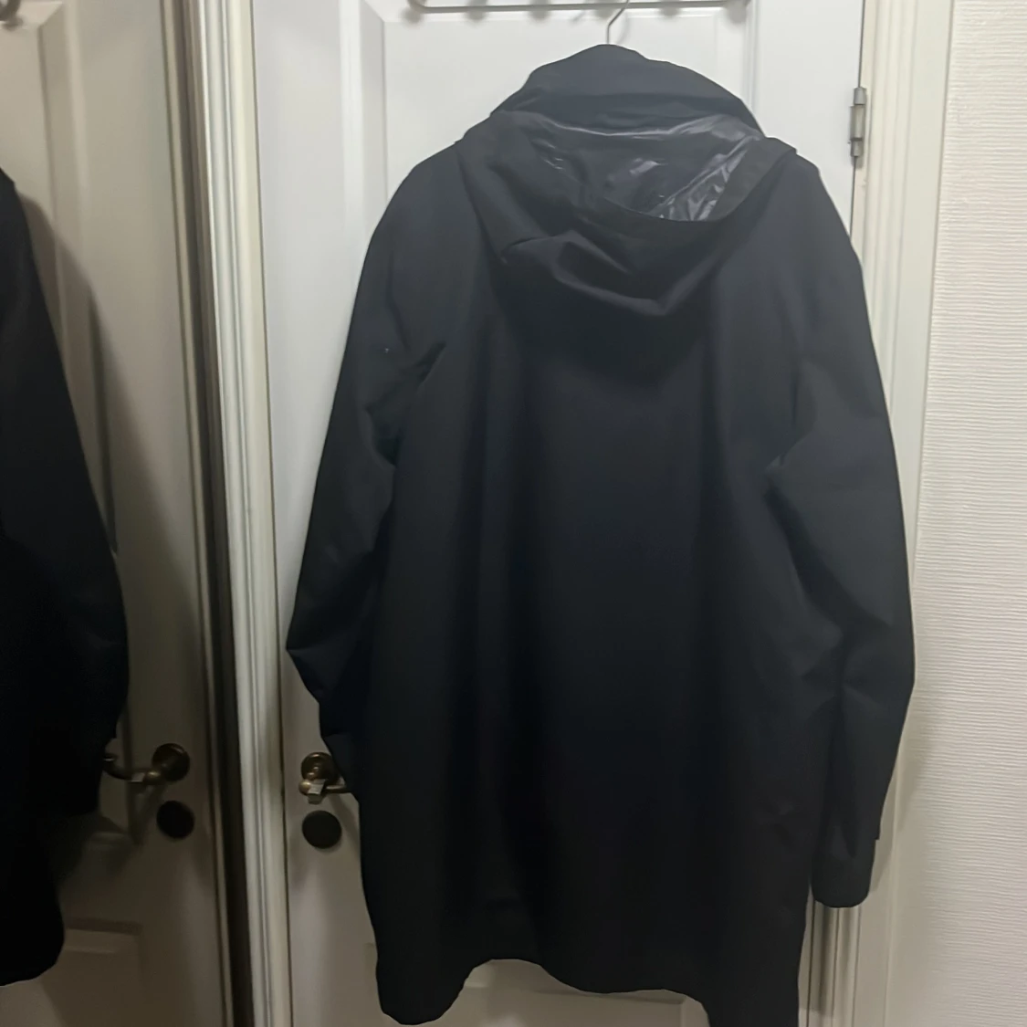 Svart regnjacka Helly Hansen XL - 3