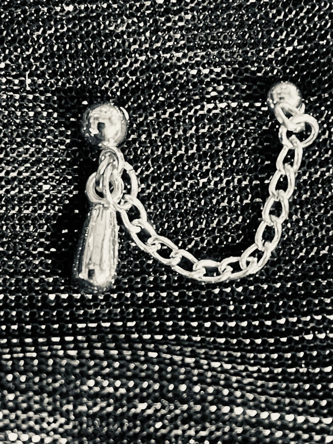 By prisförslag- 1 st Silvrigt dubbel örhänge med kedja - 2