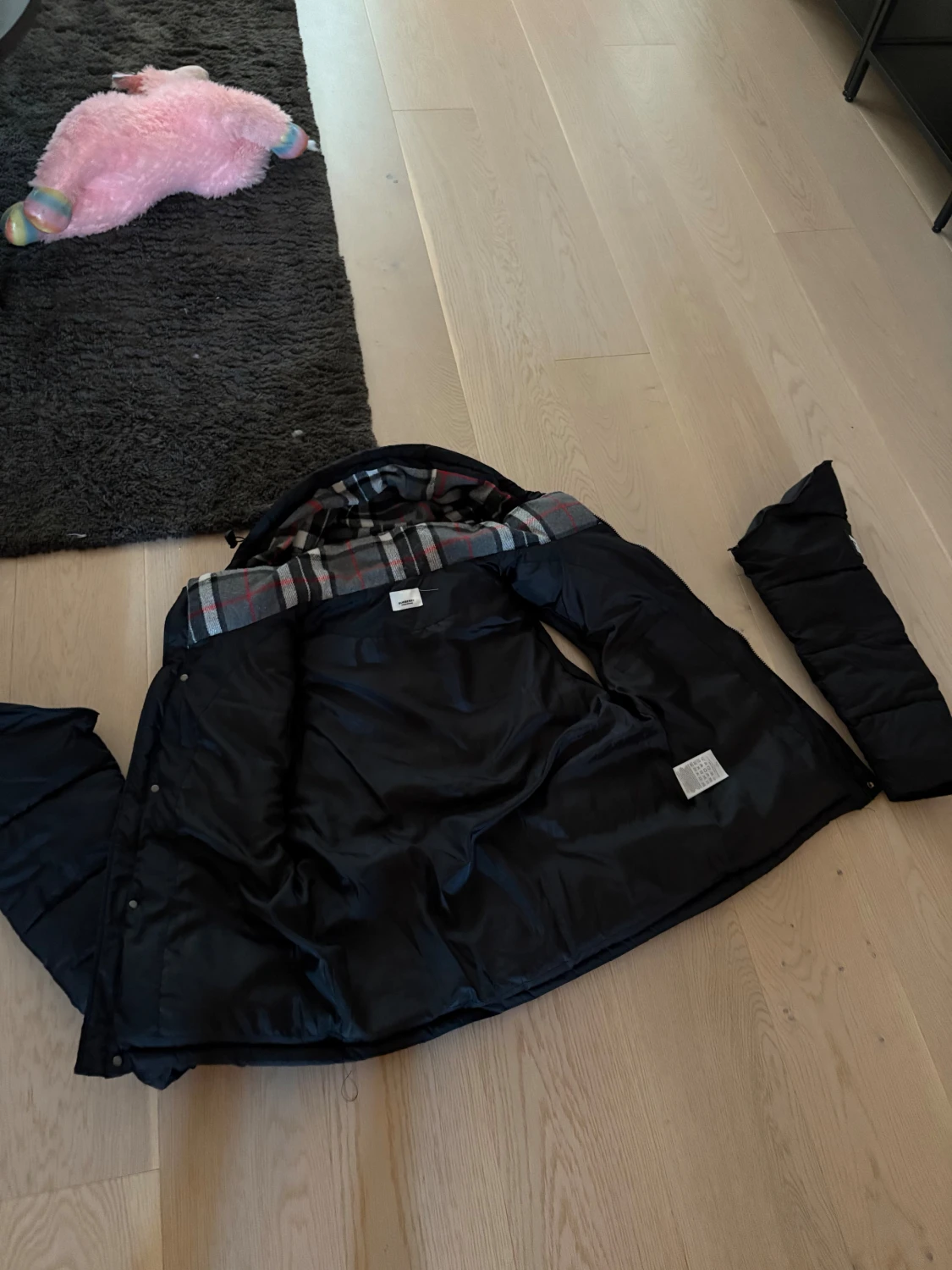 Svart pufferjacka Burberry S - 3