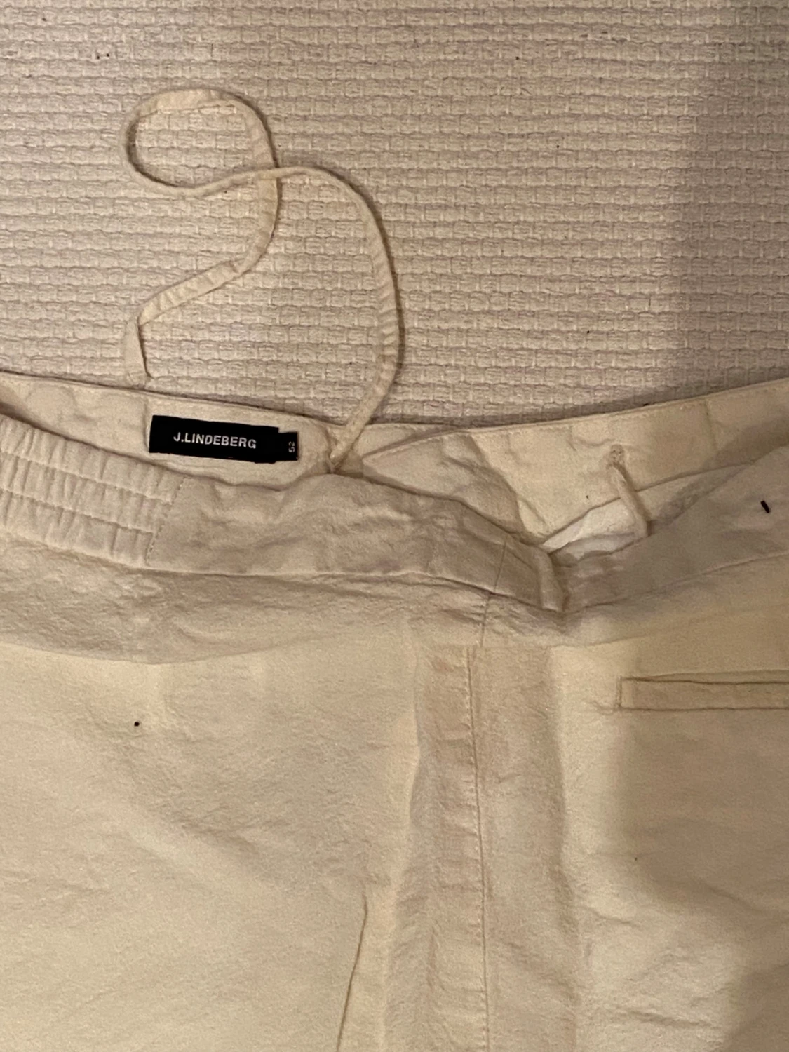Vita linnebyxor från J.Lindeberg - 2
