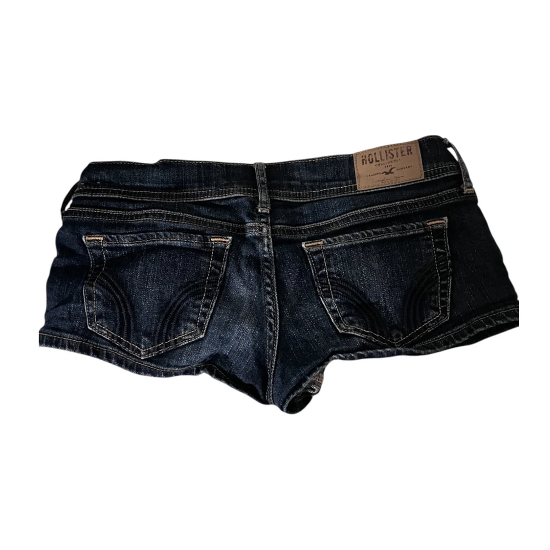 Hollister lågmidjade minishorts - 1