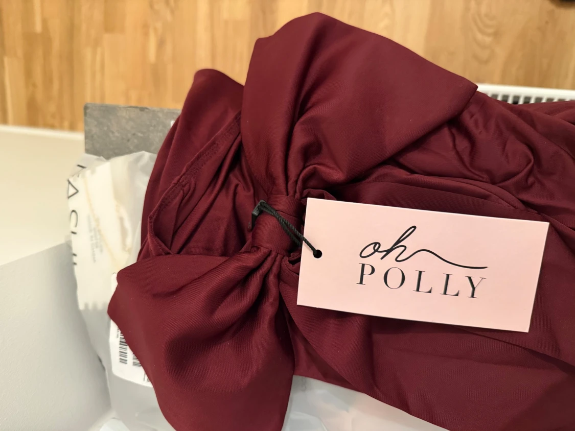 Vinröd långklänning med rosett - 2