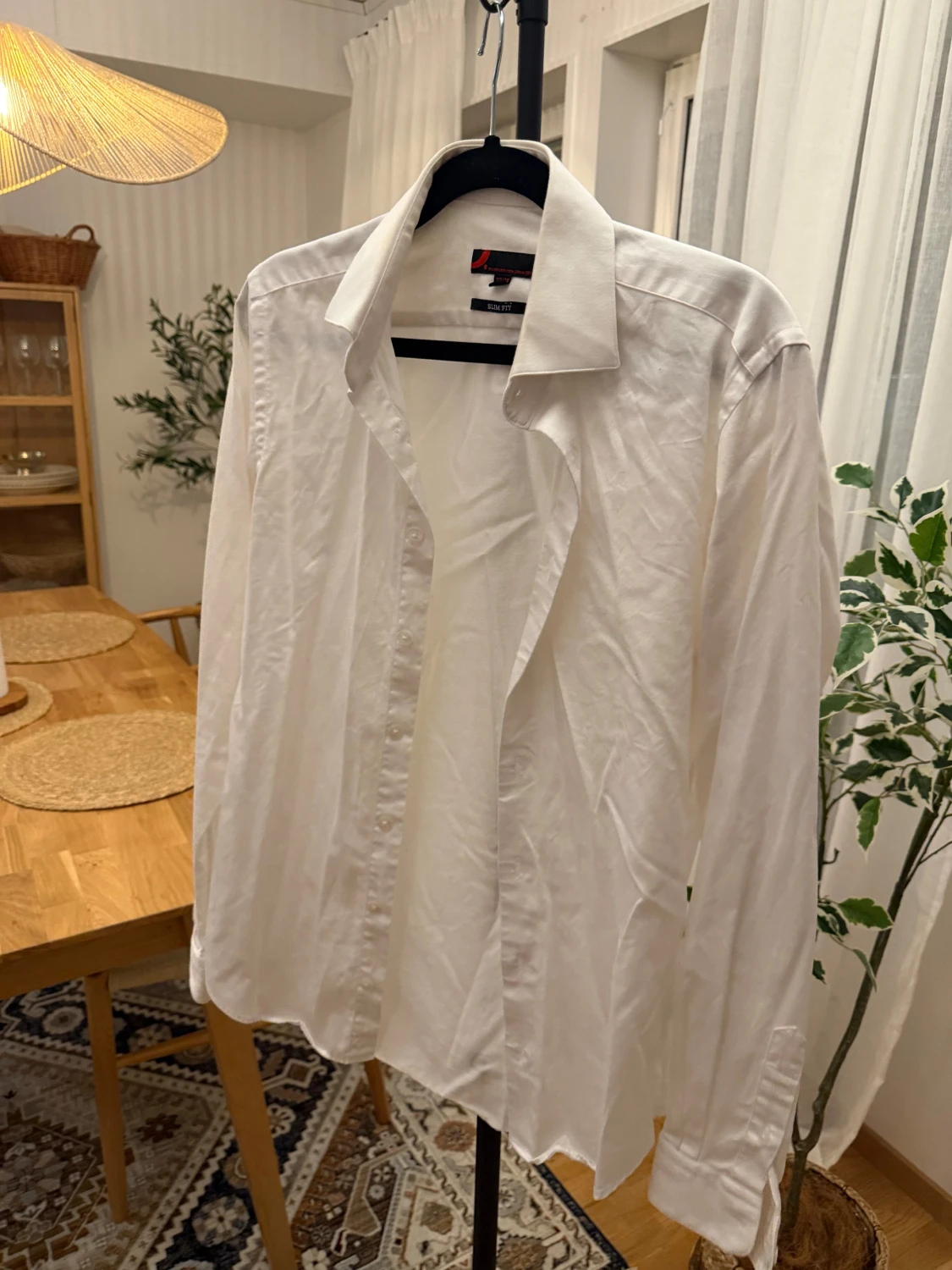 2st i ett! Svart och vit skjorta från Dressmann - 1