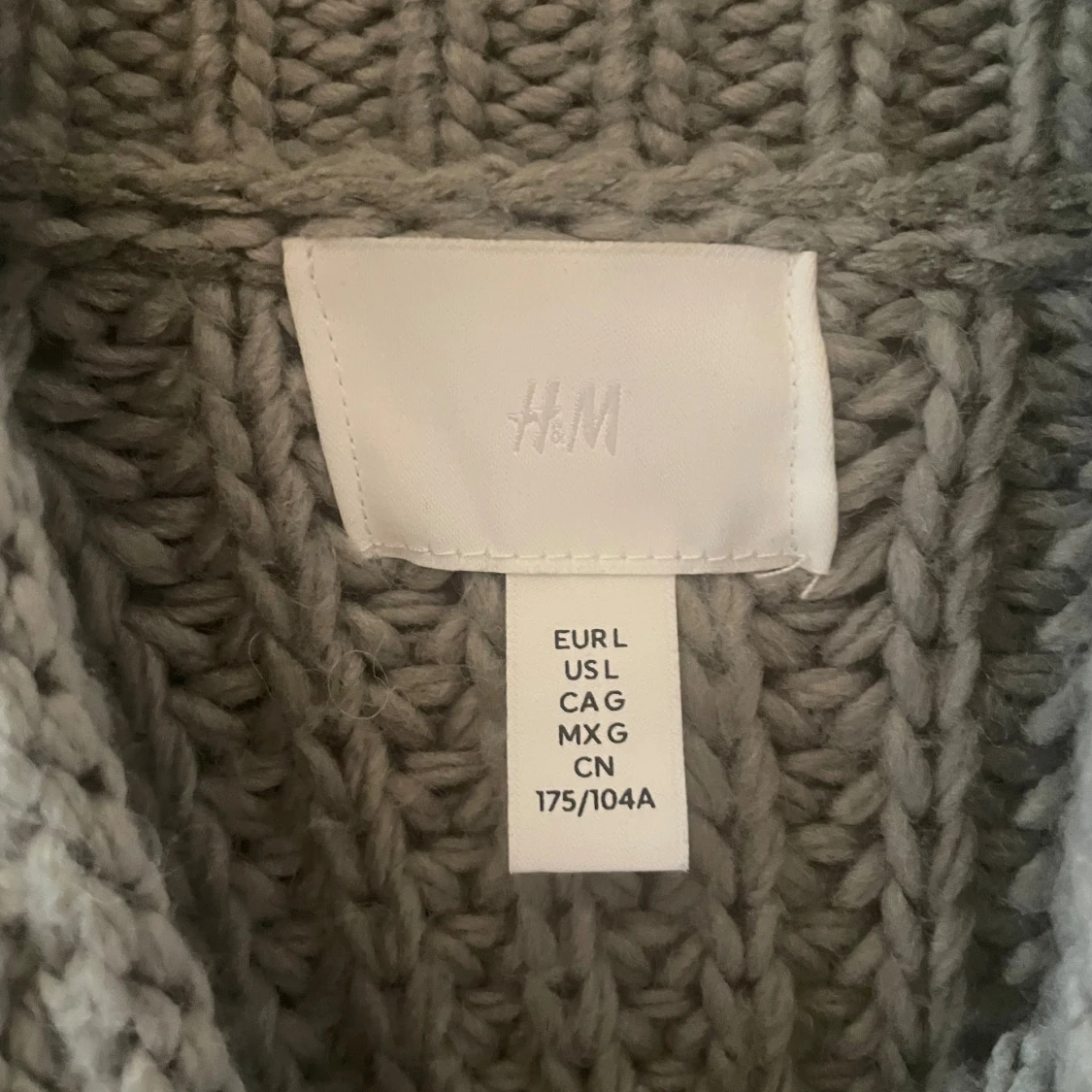Grå stickad tröja från H&M - 2
