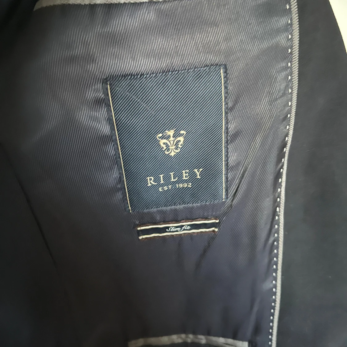 Svart kavaj från Riley Slim Fit - 1