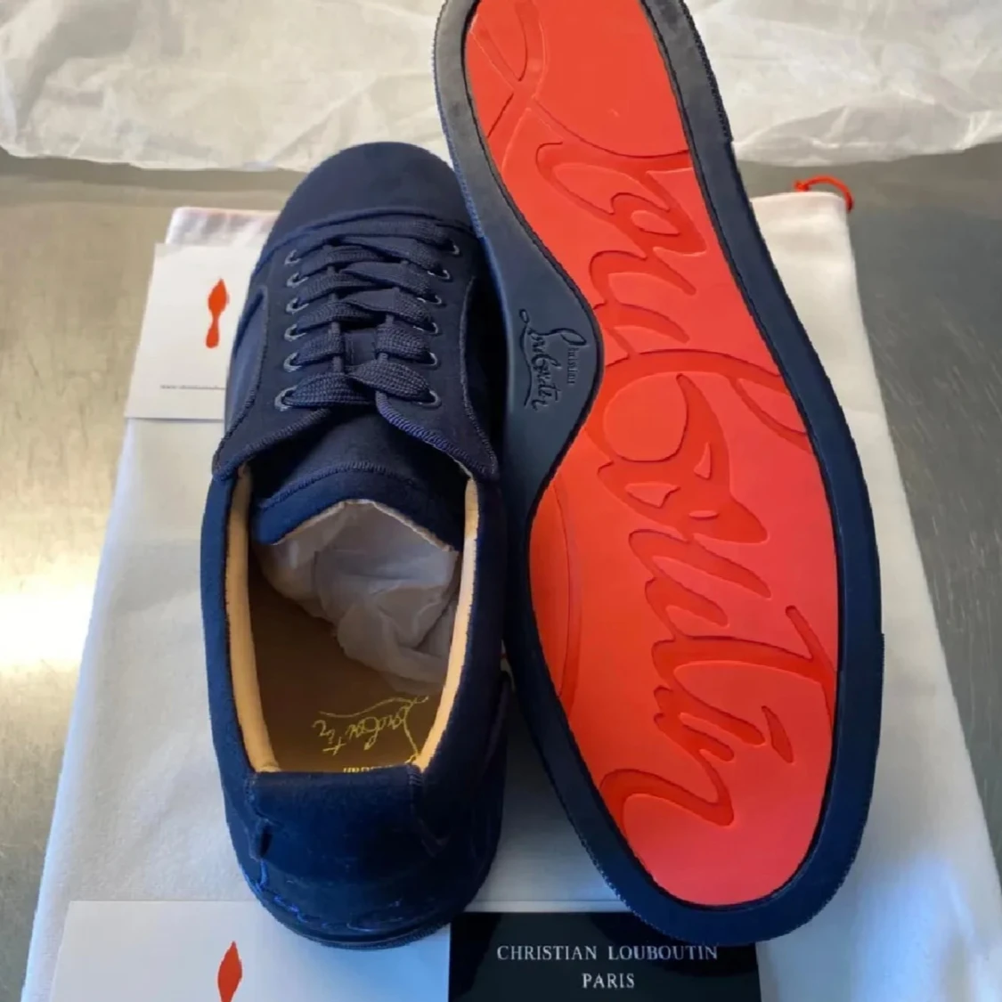 Mörkblå sneakers från Christian Louboutin - 1