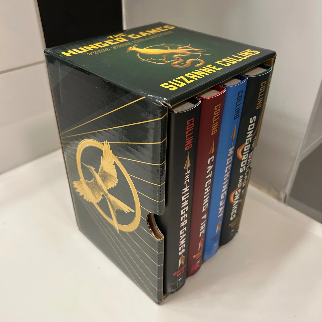 The Hunger Games Four Book Collection - 1