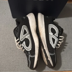 Ooo - Säljer mina b30 eftersom för små för mig