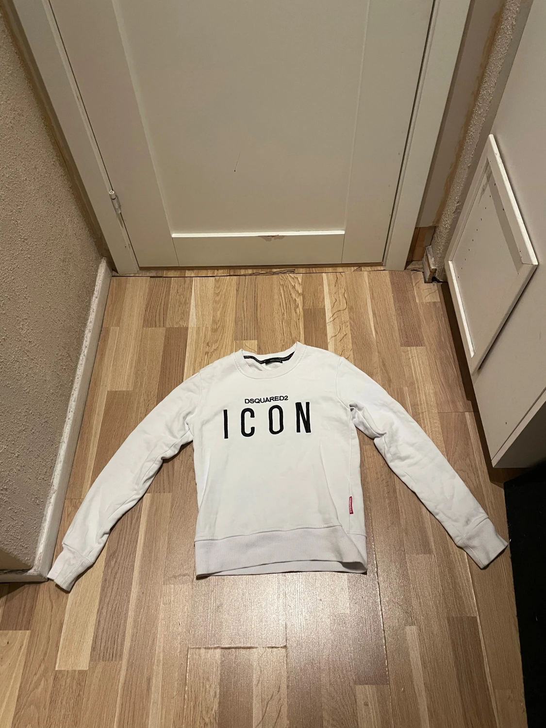 Vit sweatshirt från Dsquared2 ICON