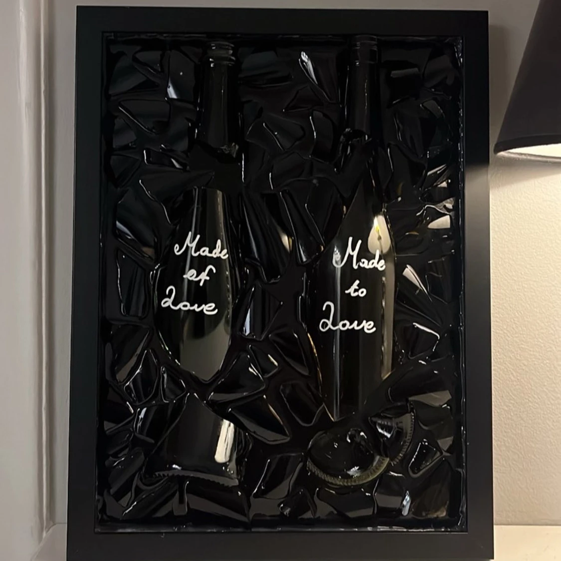 Tavla med krossad flaskađŸ