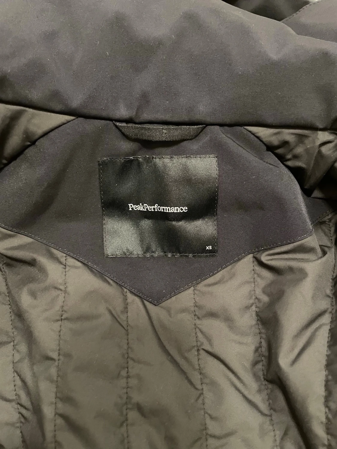 Svart skidjacka Peak Performance - 5