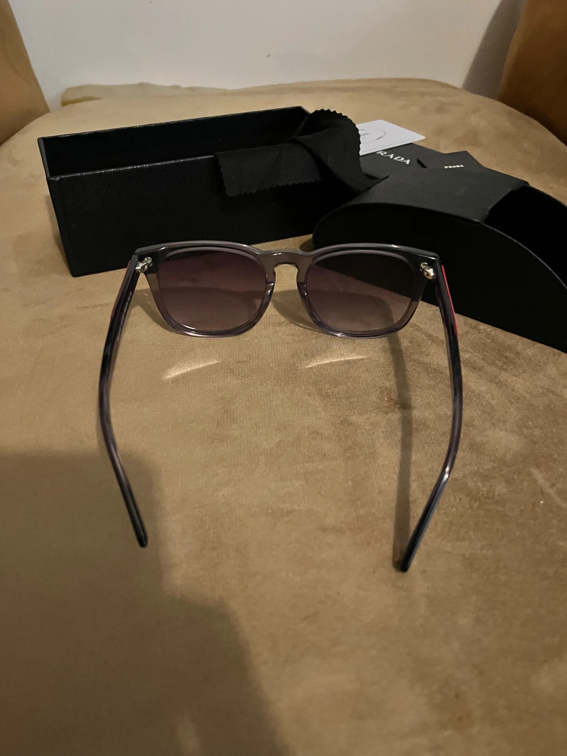 Prada glasögon  - 2