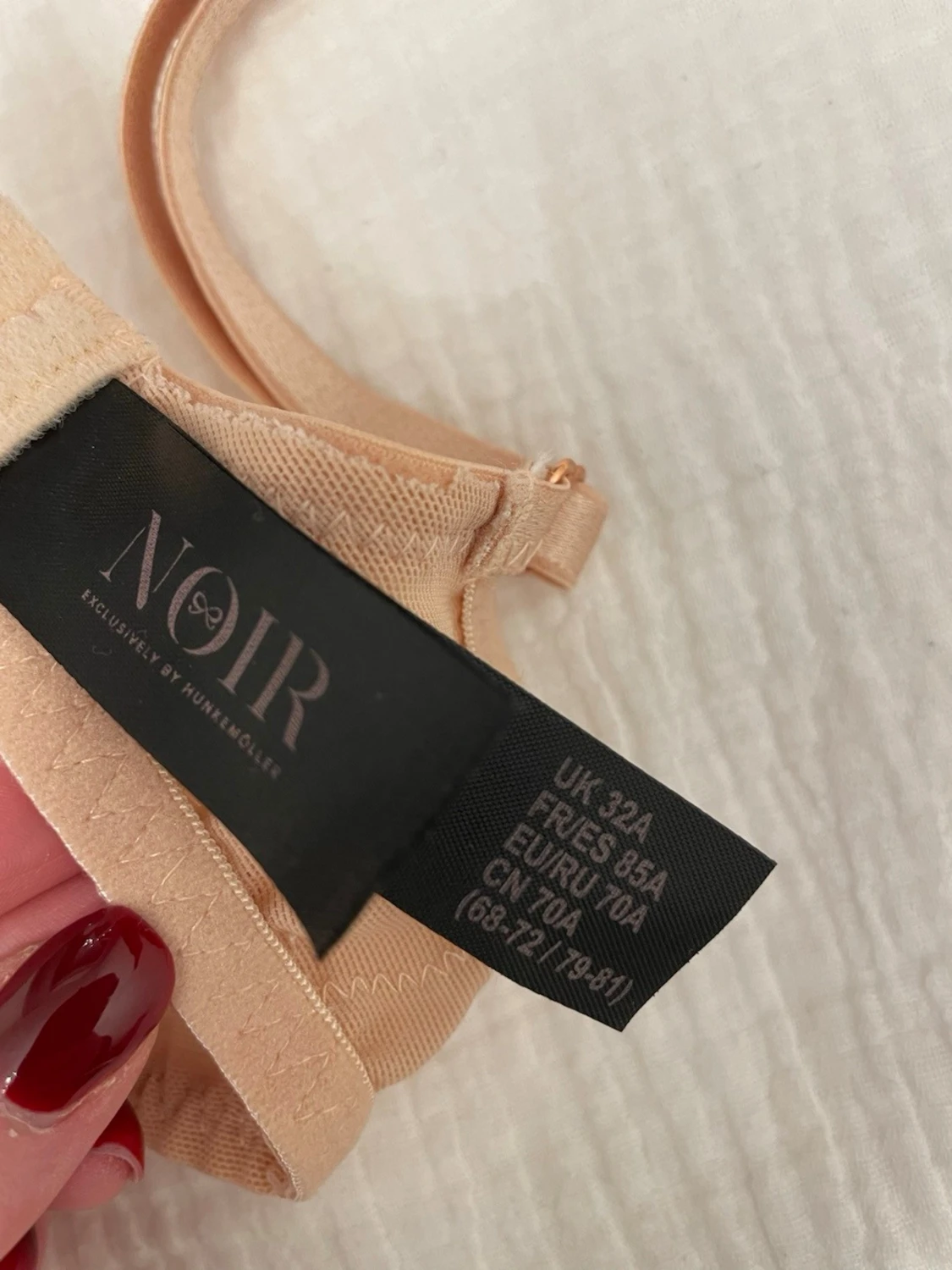 Beige set från Noir - 3