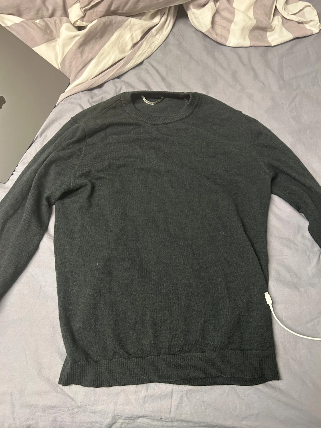 Mörkgrön stickad tröja från A Day's March - 1