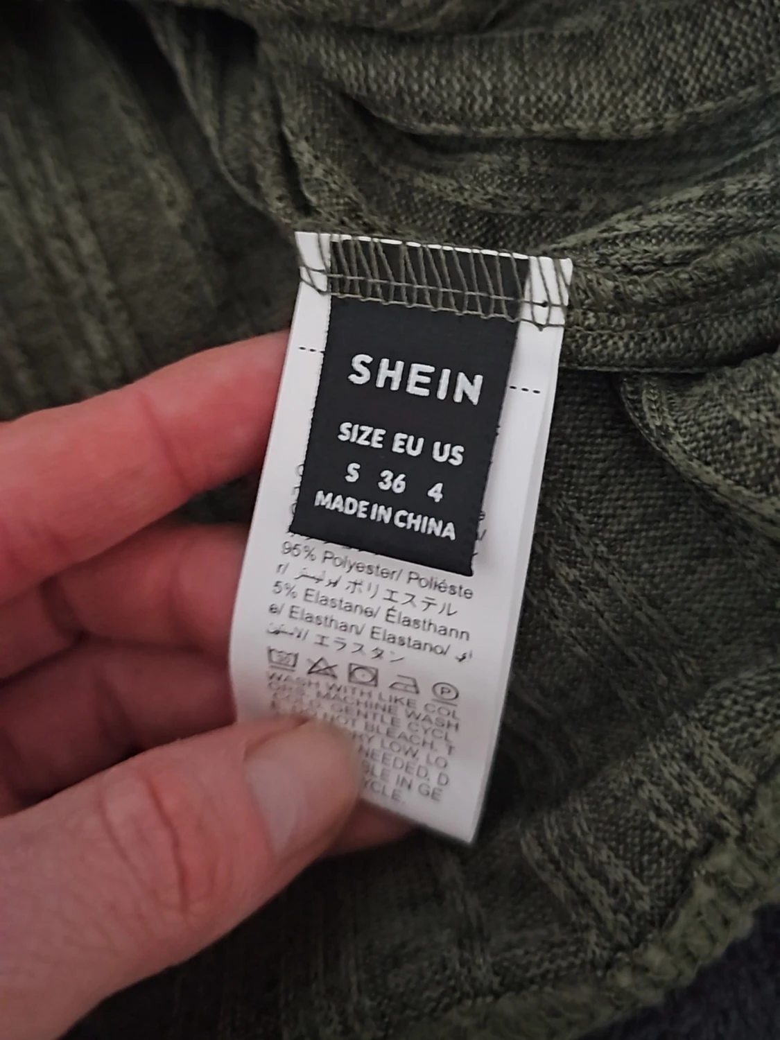 Olivgrön ribbad tröja från SHEIN - 2