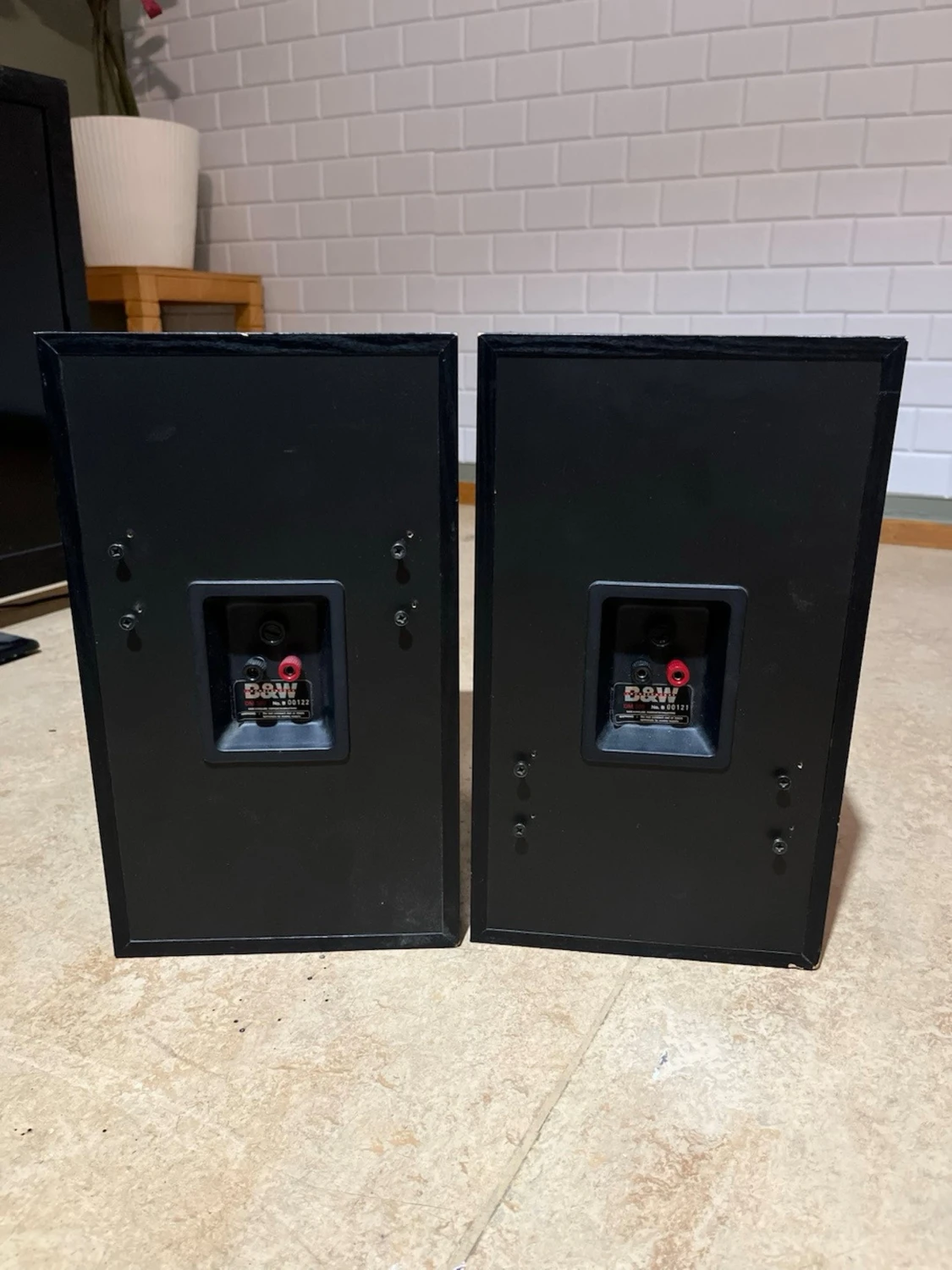 B&W DM 550 högtalare - 1