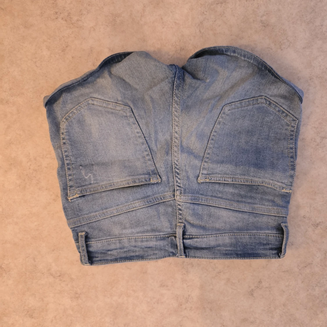 Ljusblå jeansshorts med dragkedja - 1