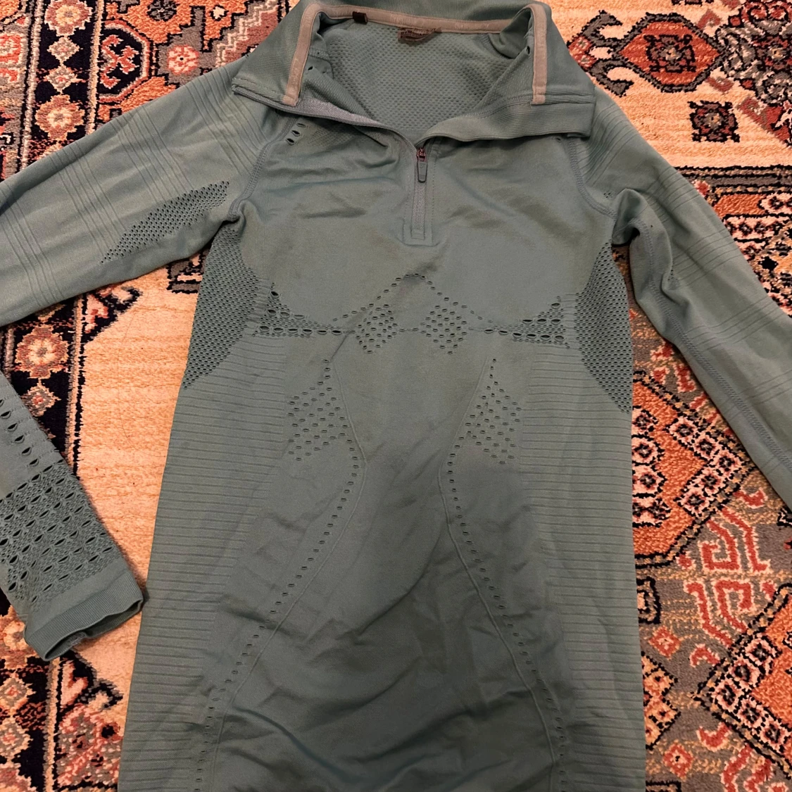 Blå långärmad träningströja med half zip gym shark