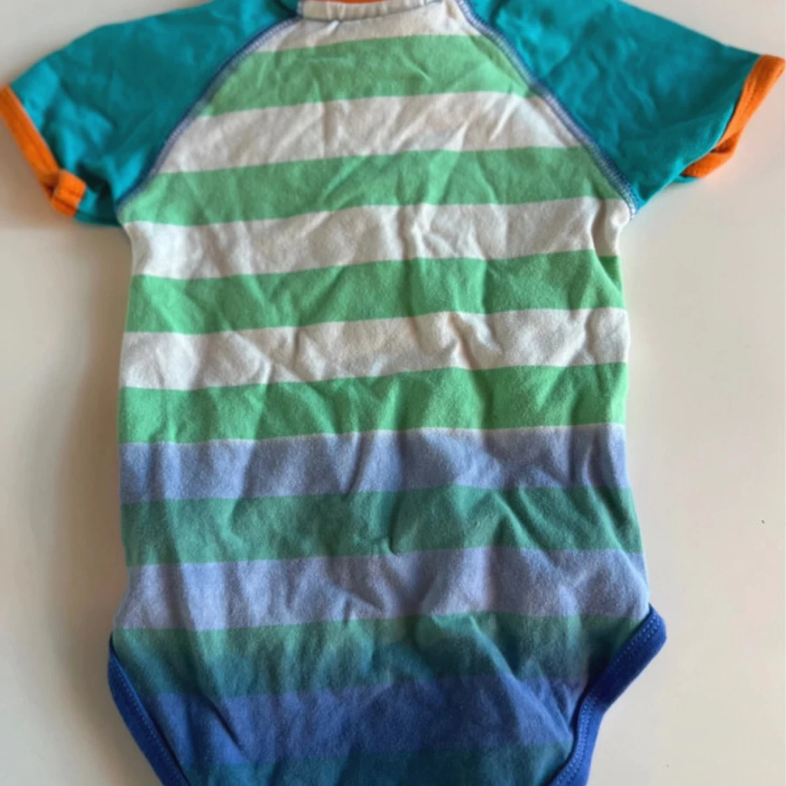 Randig body i härliga färger - 1