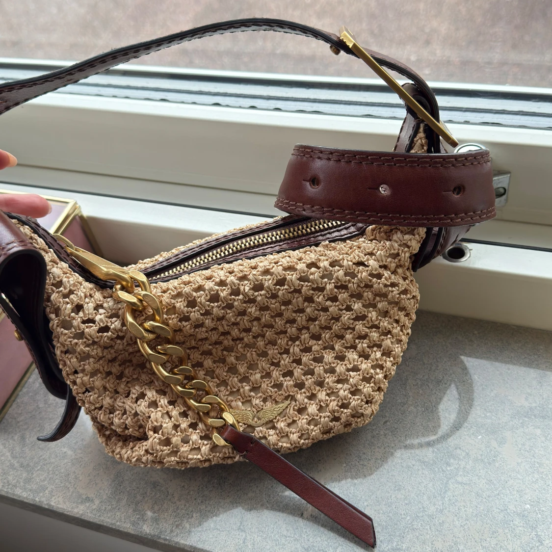 Beige väska från Zadig & Voltaire