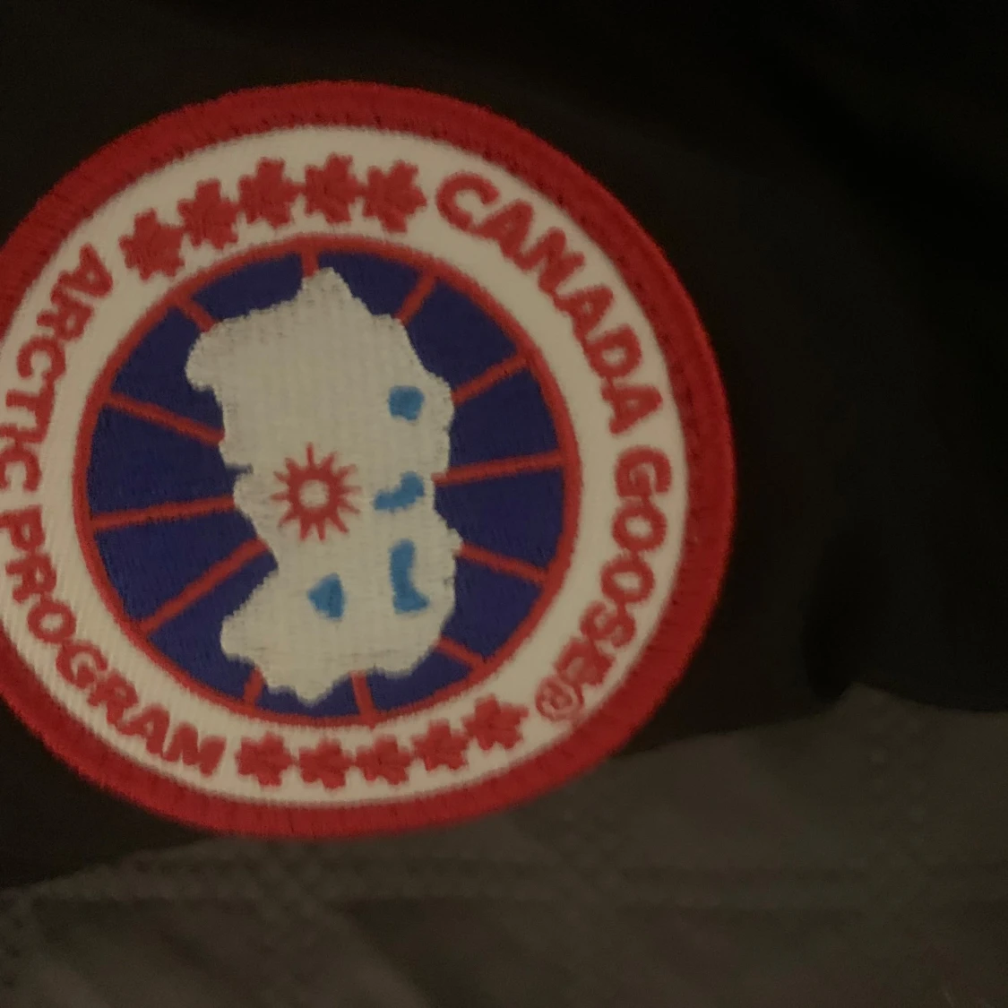 Svart jacka Canada Goose Wyndham  - 4