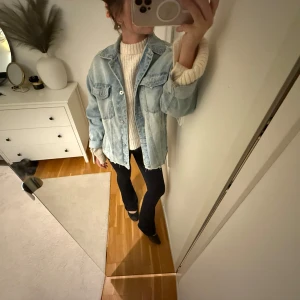 Jeans jacka - Så fin jeans jacka som är så fin att lagra med tjockare tröjor🥰😍
