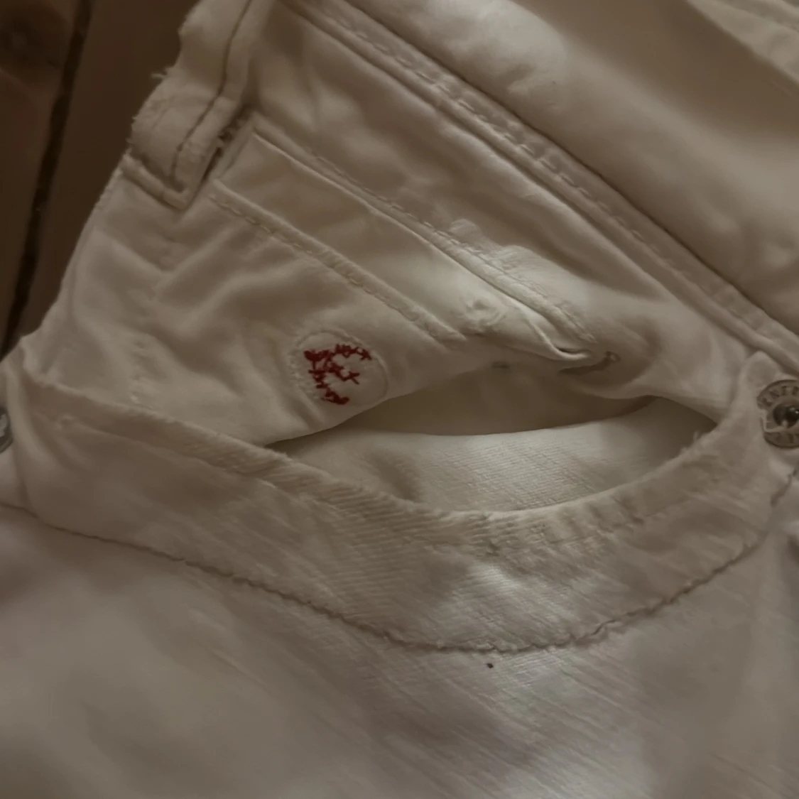 Vita jeansbyxor från ENERGIE, stl 31 - 3