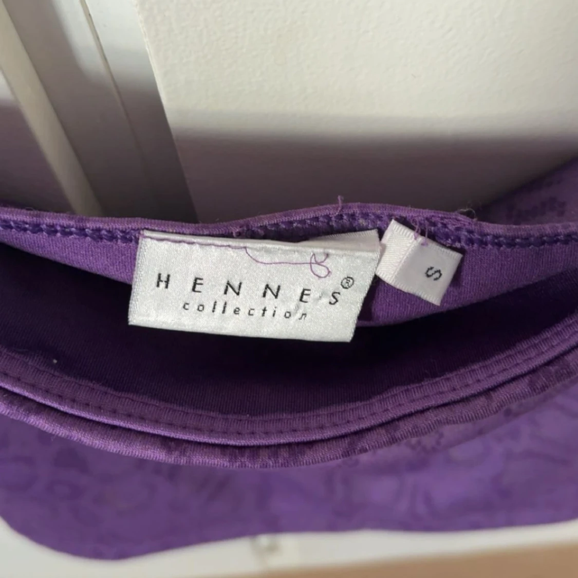 Lila tubtopp med ormmönster  - 2