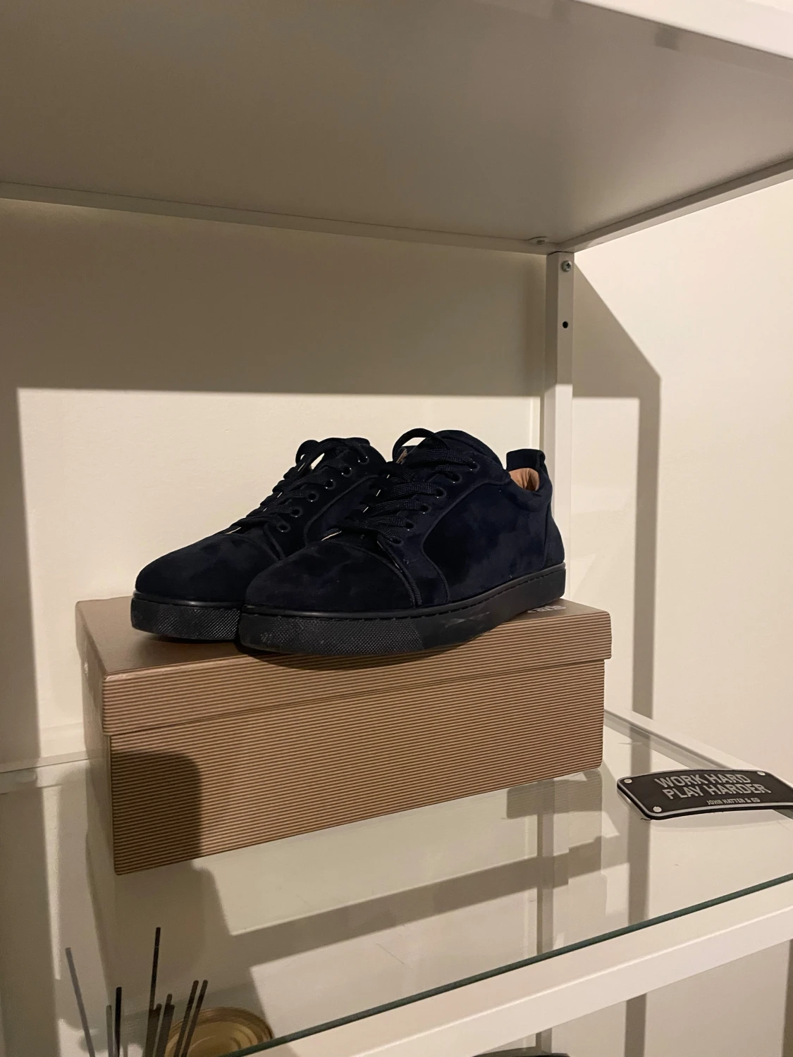 Mörkblå sneakers från Christian Louboutin - 1