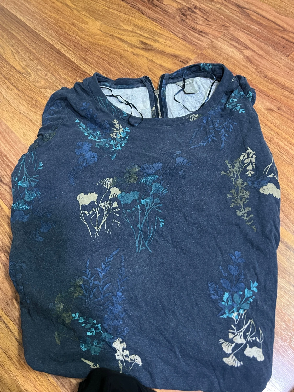 Blommig marinblå klänning Lindex 2XL - 1