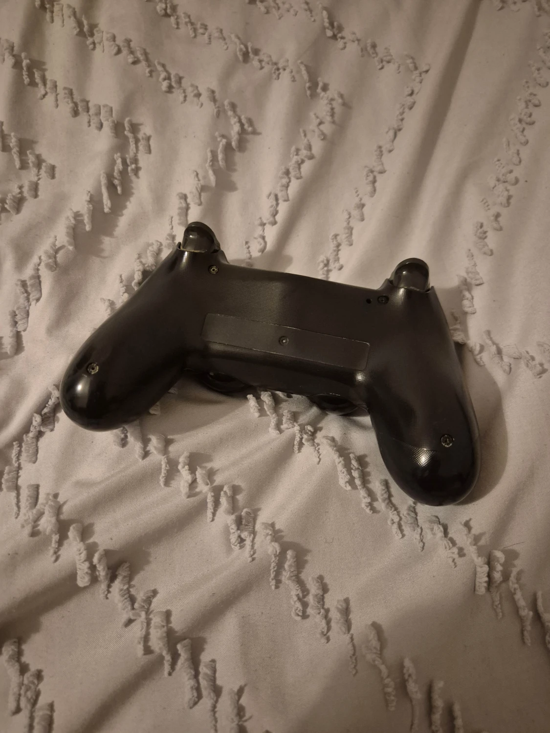 PlayStation 4 Slim - 4