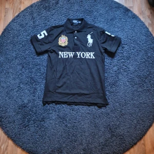 "New York" Polo Ralph Lauren - Storlek S, skickar dagen du köper