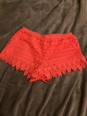 Spets shorts  - Jätte fina, passar tyvärr inte. Skriv om du vill ha fler bilder🙌🥰🩷Kolla gärna in på min profil 🩷