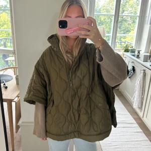 Quiltad poncho - Så fin och trendig! Perfekt till hösten🙌🏻🙌🏻