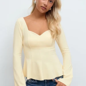 Gul topp - Aldrig använd 💗använd gärna köp nu! 