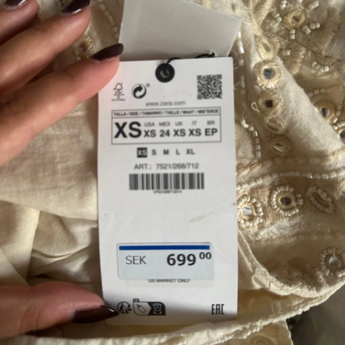 Beige broderad minikjol från Zara - 3