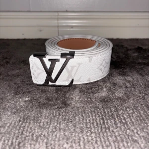 Lv bälte - Helt ny oanvänd 