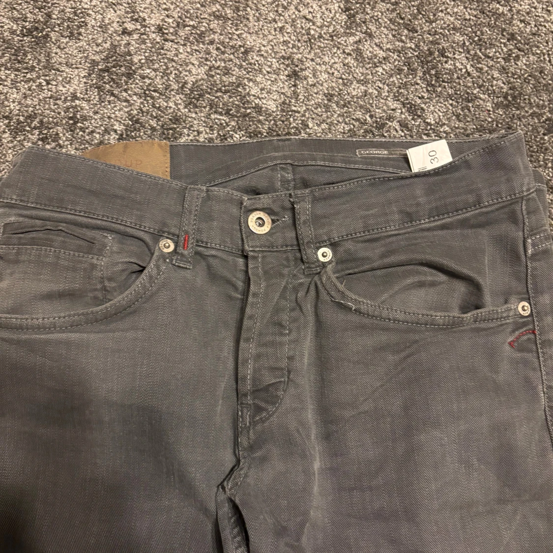 Grå jeans från dondup, stl 30