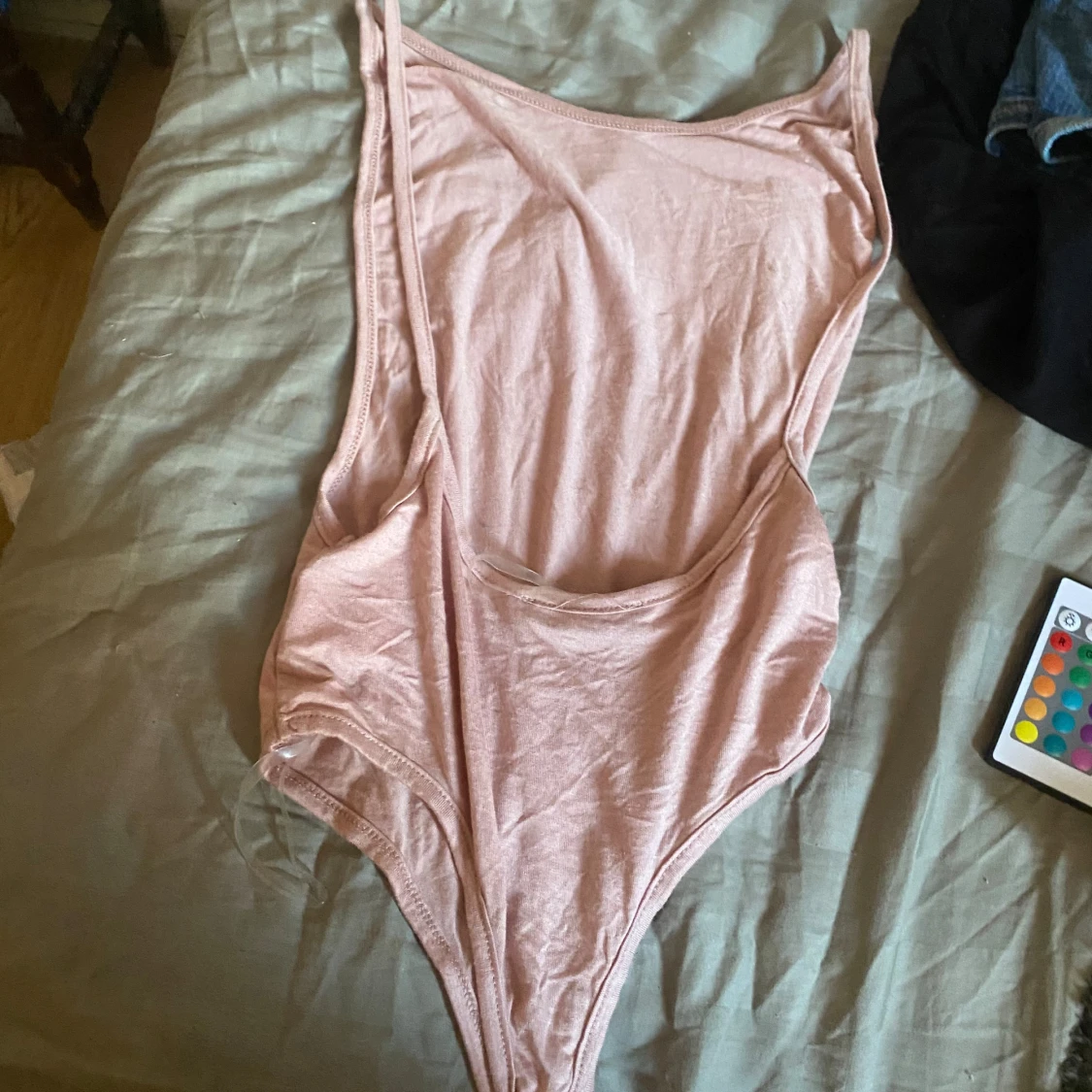 Ljusrosa enkel bodysuit - 2