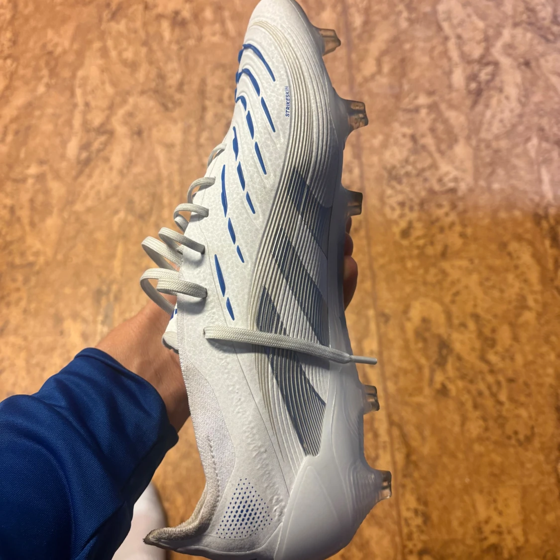 Adidas Predator fotbollsskor vita/blå - 2