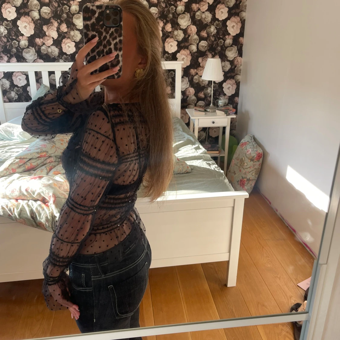 Svart meshblus med prickigt mönster XS - 2