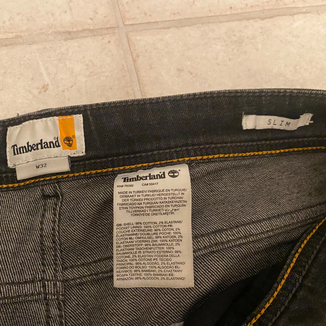 Svarta slim jeans från Timberland W32 - 1