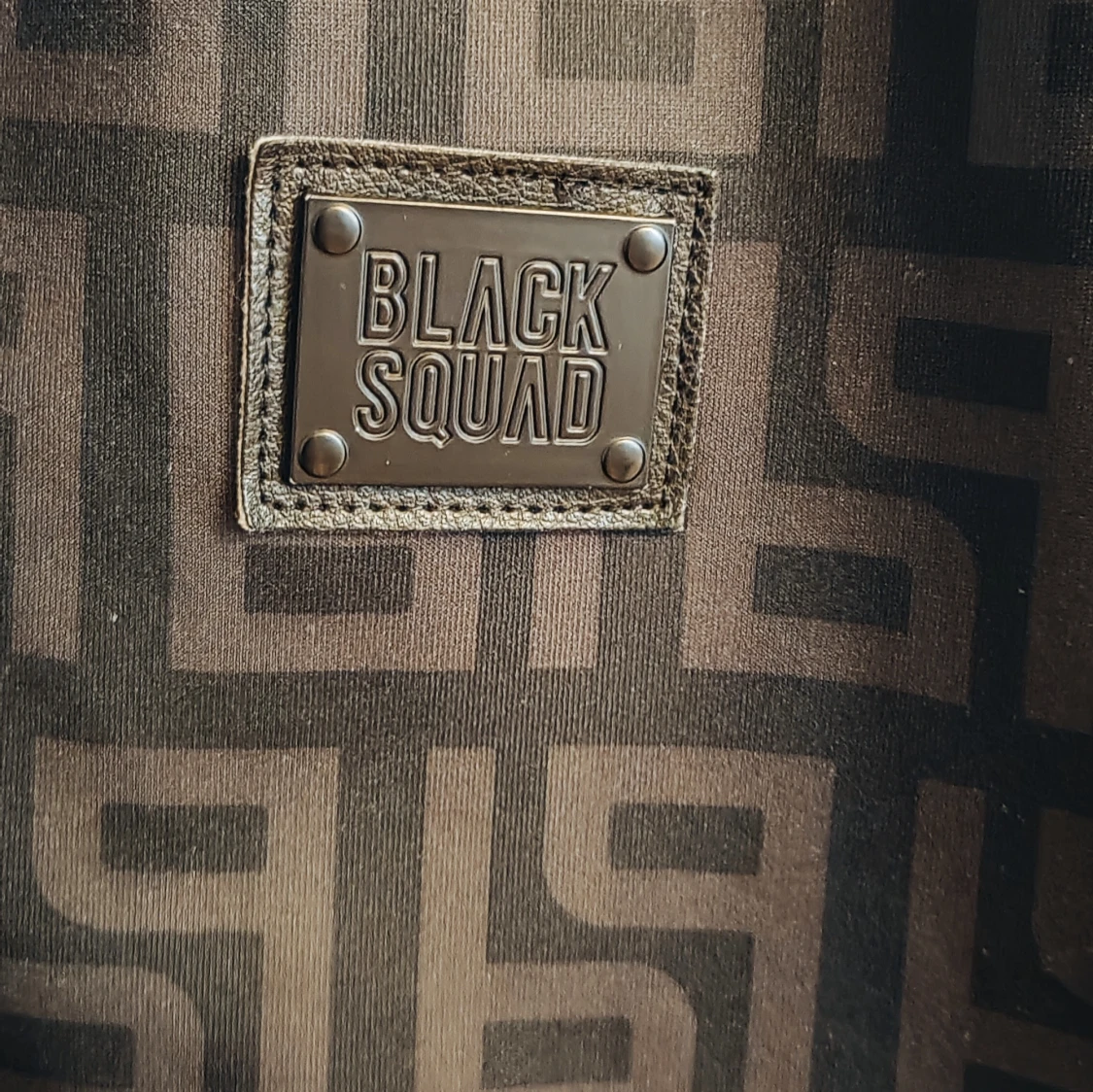 Svart bomberjacka från Black Squad - 3