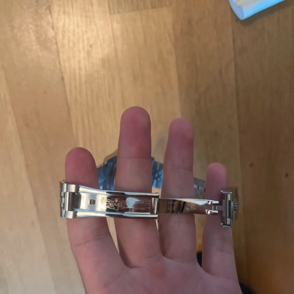 Trendig grå klocka - 3