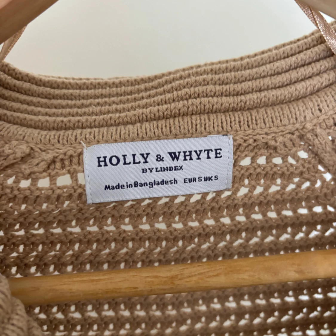 Beige cardigan från Lindex  - 2