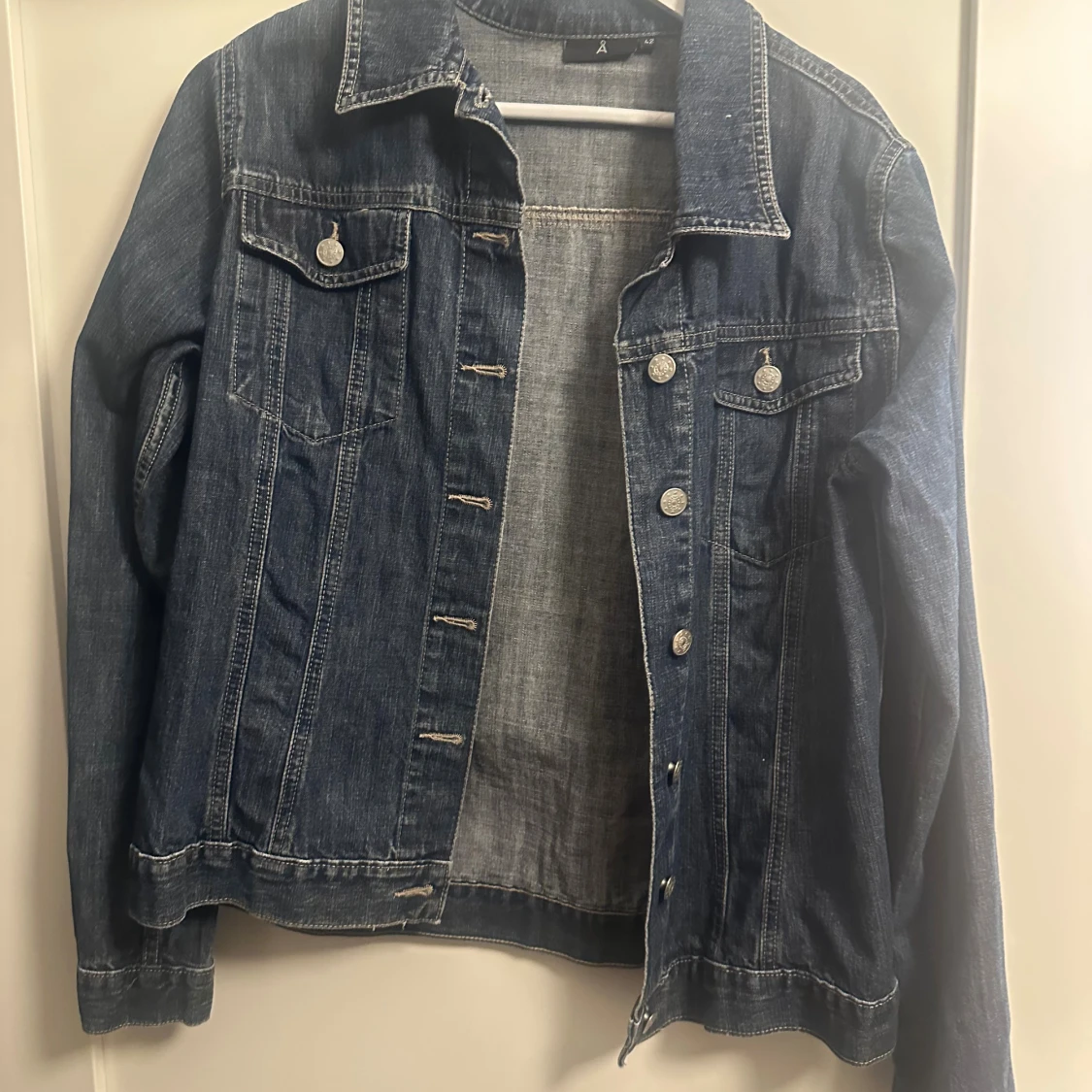 Klassisk blå jeansjacka från Å - 1