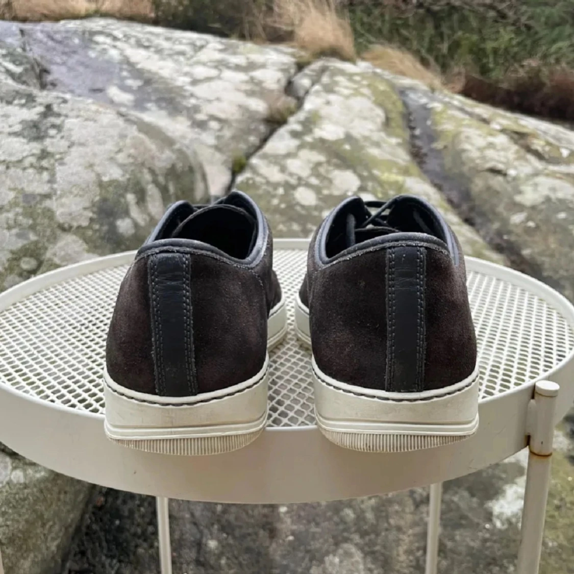 Lanvin sneakers i mocka och lack - 3